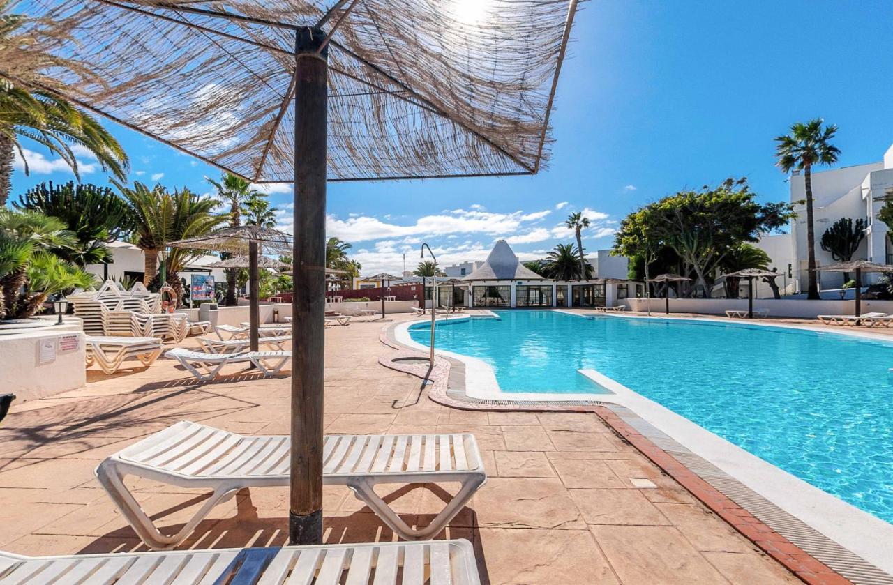 Casa Atlantis Playa Roca Apartment Costa Teguise Luaran gambar