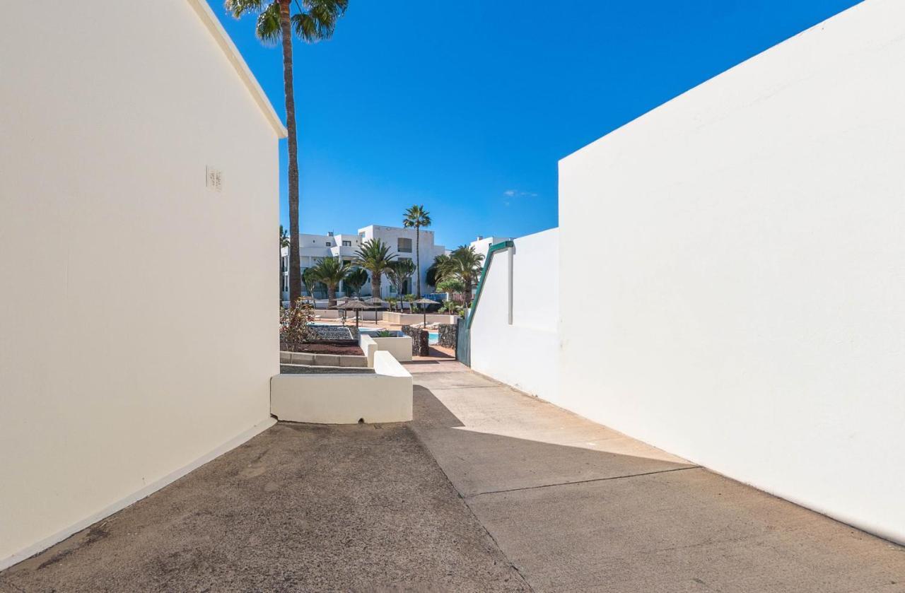 Casa Atlantis Playa Roca Apartment Costa Teguise Luaran gambar